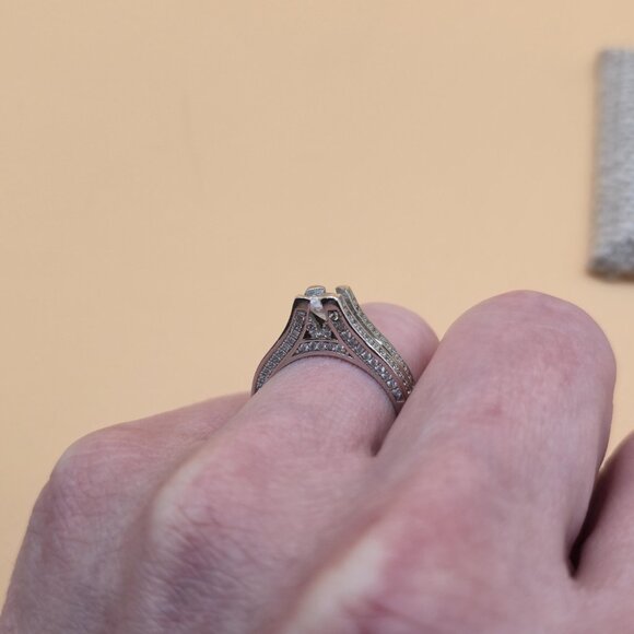 Size 7 Sterling Silver Fancy Design Cubic Zirconia Gems Ring A5867 - Picture 5 of 10